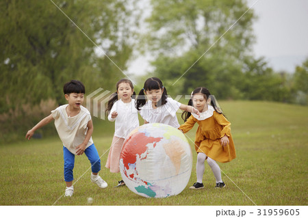 子供同士 子供のみ 子供だけ 31959605