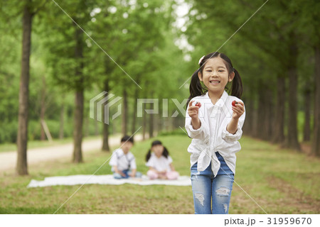 フォーカス 子供同士 子供のみ 31959670