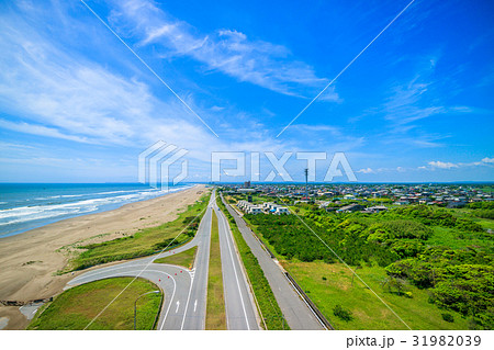 大網白里市のきれいな海岸線を空撮 31982039