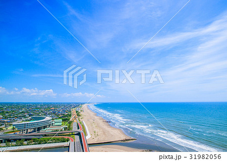 大網白里市のきれいな海岸線を空撮 31982056