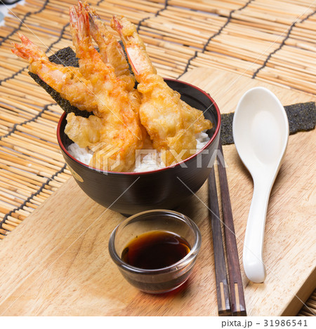 Tempura on rice Tempura on rice 31986541