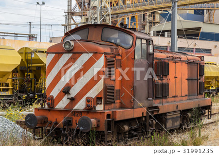 train wagon with industrial building factory train wagon with industrial building factory 31991235