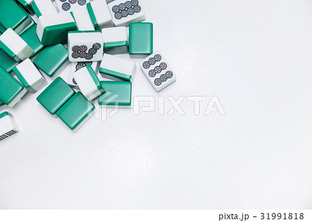 Mahjong the  east asia game on white background 31991818