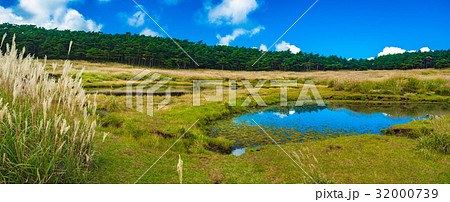 山頂の沼_霧島 甑岳 山頂の沼_霧島 甑岳 32000739