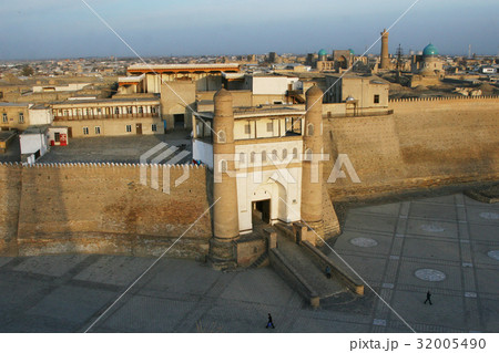 Large ark of Bukhara 32005490