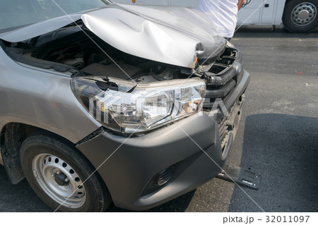 Car crash from car accident on the road Car crash from car accident on the road 32011097