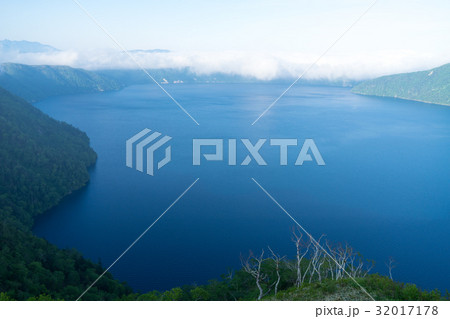 摩周第三展望台から見る摩周湖の風景 32017178