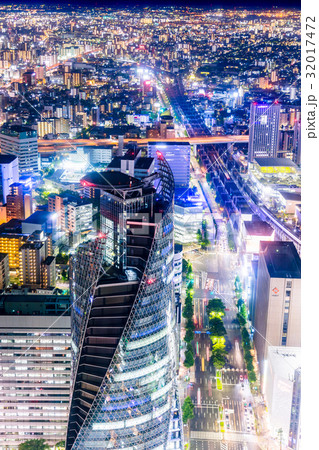 スパイラルタワーズ　夜景 32017472