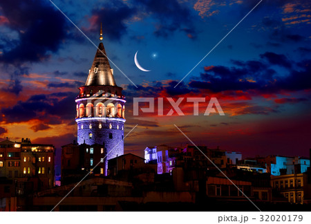 Galata Tower at night Galata Tower at night 32020179