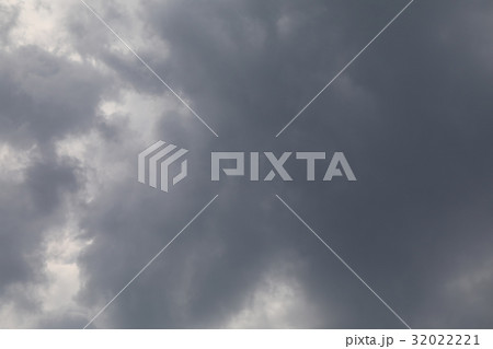 雨雲 雨雲 32022221