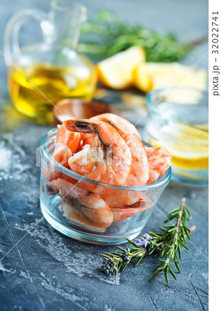 boiled shrimps boiled shrimps 32022741