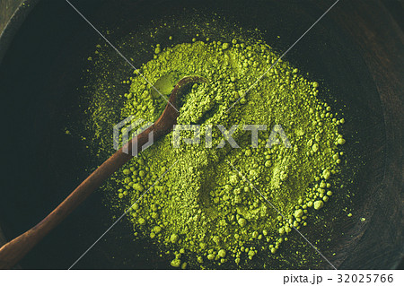 Japanese Matcha green tea powder in bowl, top view 32025766