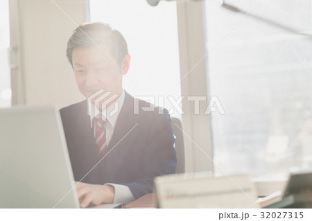 office office 32027315