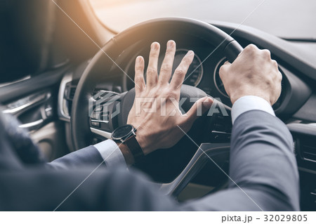 Young business man test drive new car Young business man test drive new car 32029805