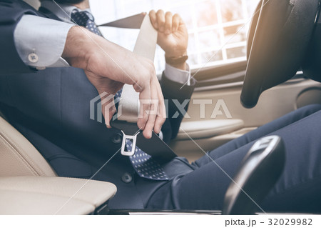 Young business man test drive new car Young business man test drive new car 32029982
