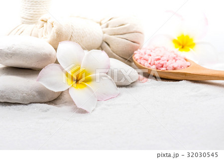 Spa and massage decoration on white sand Spa and massage decoration on white sand 32030545