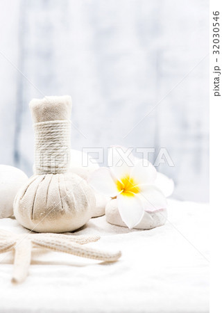 Spa and massage decoration on white sand 32030546