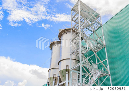 stainless steel tanks bulk silos in factory 32030981