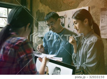 Photo Gradient Style with Working Job Career Casual Showing Photo Gradient Style with Working Job Career Casual Showing 32033150