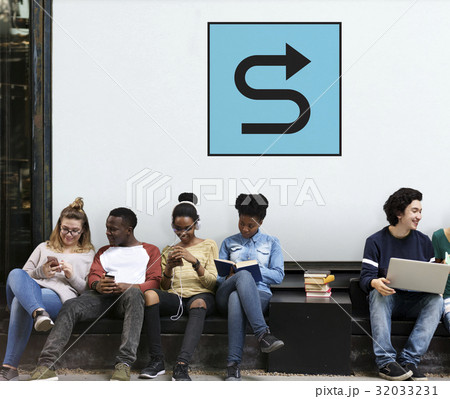 Winding Curvy Road Street Sign Icon Winding Curvy Road Street Sign Icon 32033231