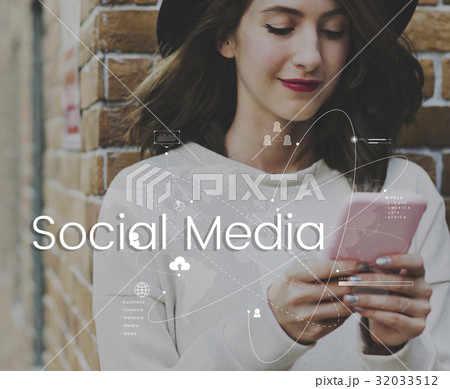 Global Network Online Communication Connection 32033512