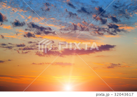 beautiful sunrise and cloudy sky beautiful sunrise and cloudy sky 32043617