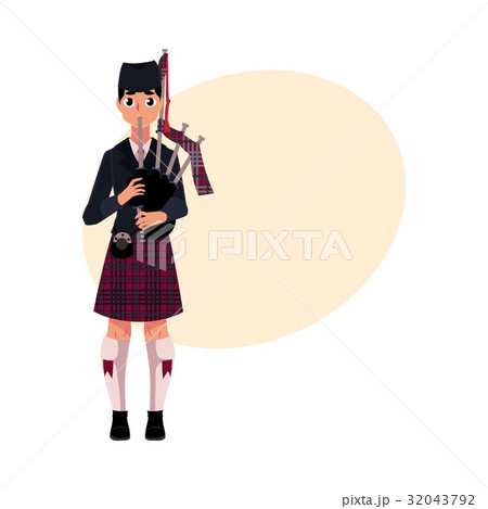 Scottish bagpiper, piper in national clothes 32043792