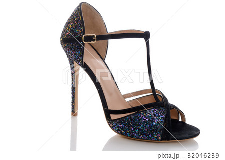shiny sandals for evening out 32046239