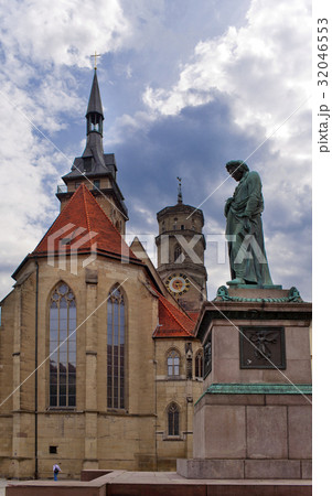 Schiller monument in Stuttgart.. 32046553