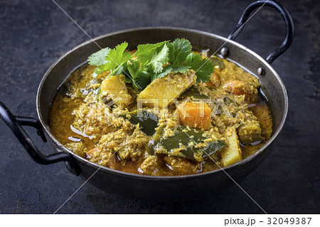 Sweet Potato Curry in Bowl 32049387