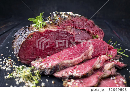 Barbecue Kobe Rib Eye Steak - Very Rare 32049698