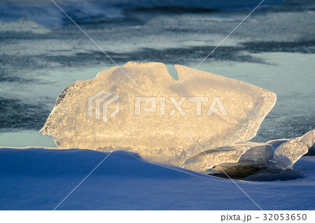 Ice figure in the rays of the setting sun. Ice figure in the rays of the setting sun. 32053650