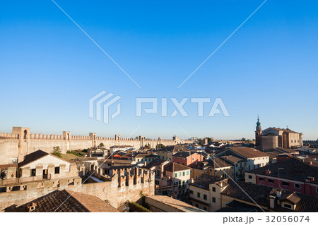 View of Cittadella, walled city in Italy View of Cittadella, walled city in Italy 32056074