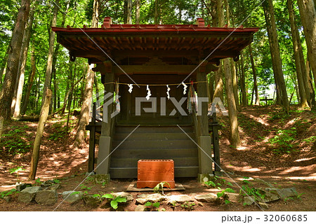 【山梨県韮崎市】甘利神社拝殿 32060685
