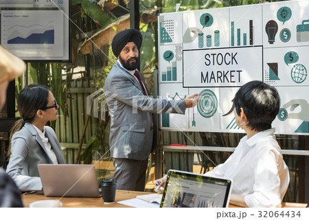 Group of business people meeting financial investment chart 32064434