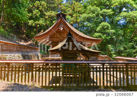 【山梨県韮崎市】武田八幡宮（たけだはちまんぐう）本殿 32066007