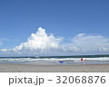 青空と浜辺 32068876