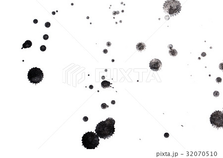 Abstract black ink splash 32070510