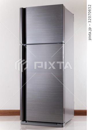 Home refrigerator Home refrigerator 32070652
