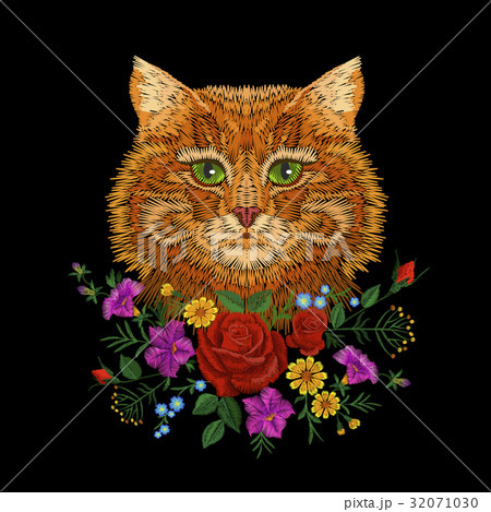 Red orange striped cat green eyes 32071030