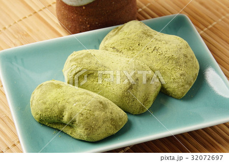 うぐいす餅 32072697