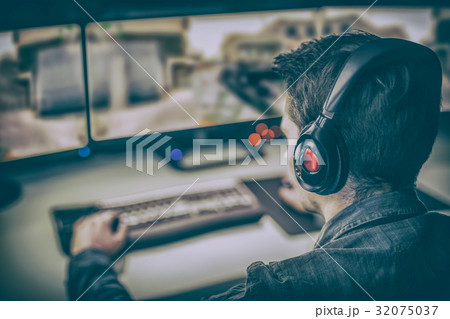 Gaming game play video on tv or monitor. Gamer concept. 32075037