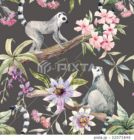 Tropical wildlife pattern 32075846