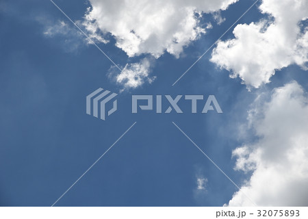 青空 青い空 ブルースカイ 32075893