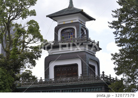 尾山神社神門 32077579