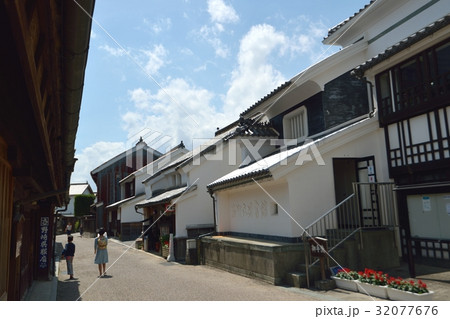 うだつの町並み　徳島県美馬市 32077676