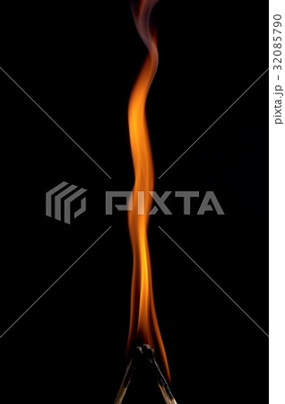 Burning matchstick Burning matchstick 32085790
