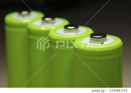 green batteries 32086145