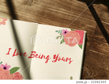 Love Fondness Flower Boarder Card Concept Love Fondness Flower Boarder Card Concept 32092305