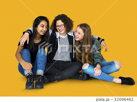 Diversity Friends Together Studio Portrait 32096462